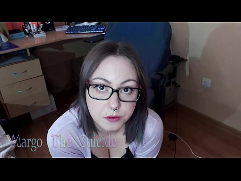 ❤️ Gabar Kacsan Oo Muraayad Leh Oo Kaamirada Si Qoto Dheer Ugu Nuugaysa Dildo Galmada dabada ❌